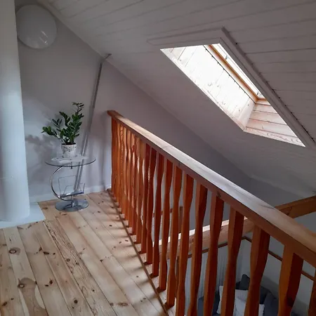 Kotimajoitukset Aili