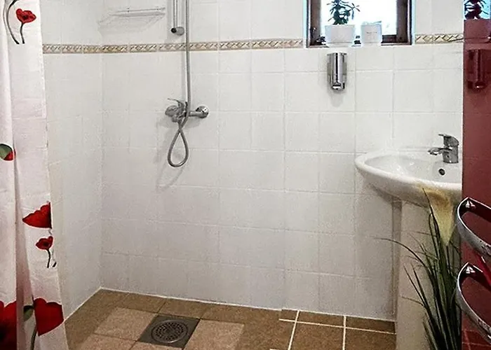 Aili Privatunterkunft *